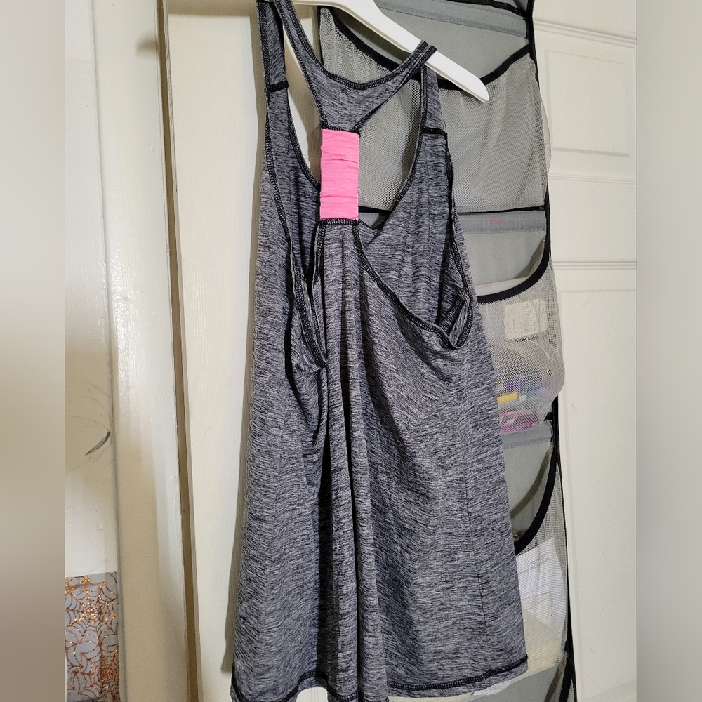 3/20$*Gray Racerback Tank Top - Picture 3 of 3